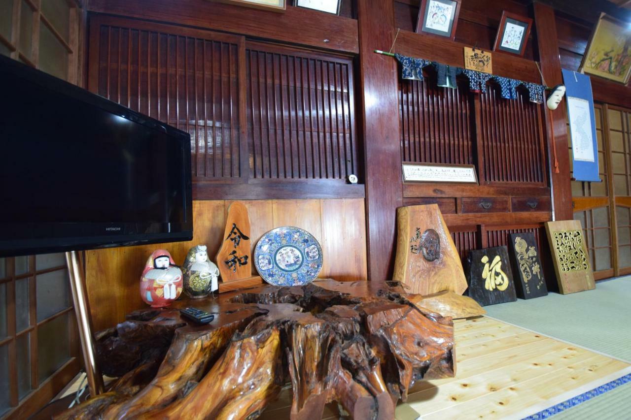 Minshuku Nishidomari Hotel Tsushima  Buitenkant foto