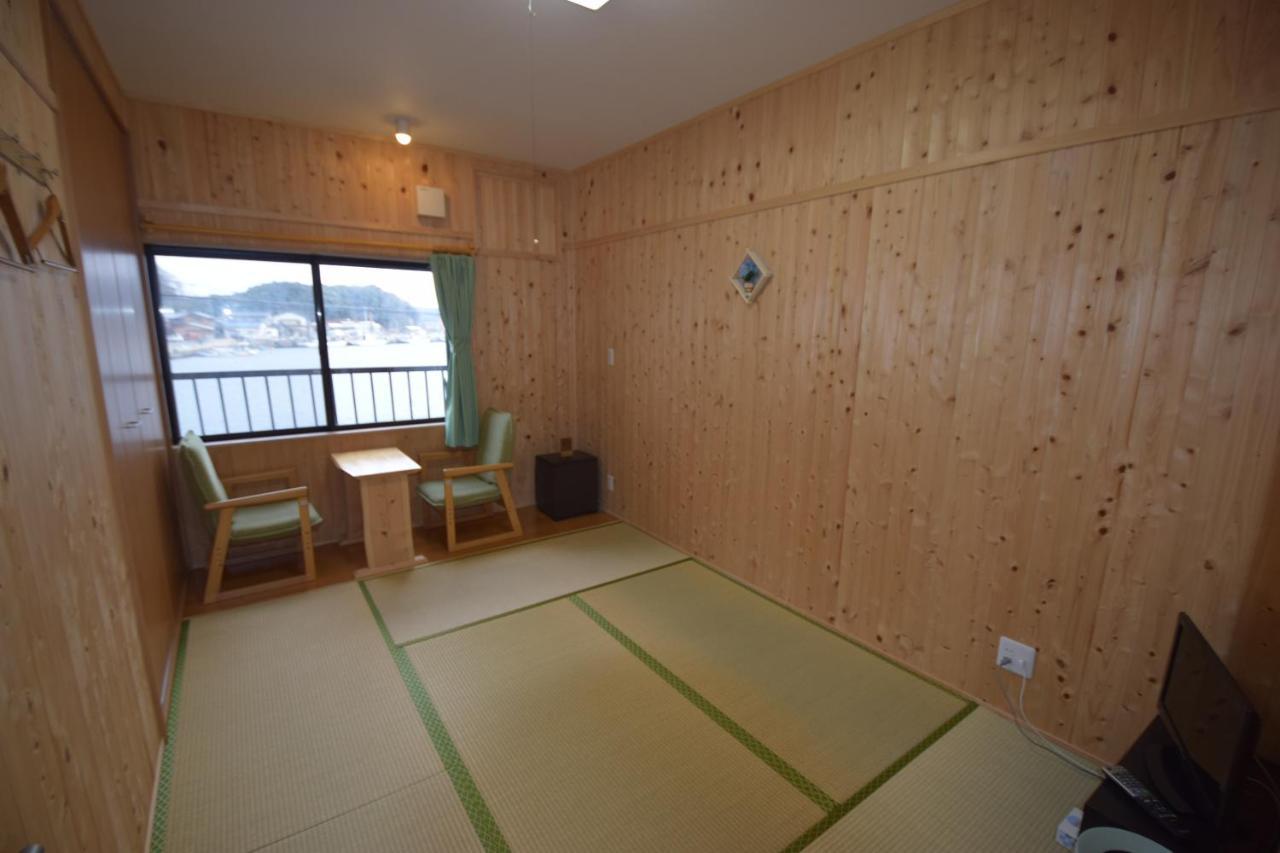 Minshuku Nishidomari Hotel Tsushima  Buitenkant foto